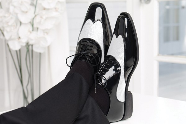 Black & White Manhattan shoes